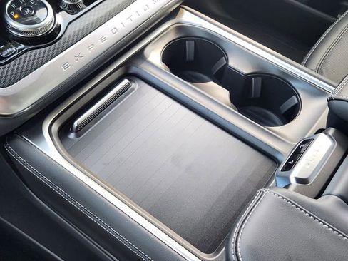 New 2026 Ford Expedition Platinum w/ Stealth Appearance Package image 20