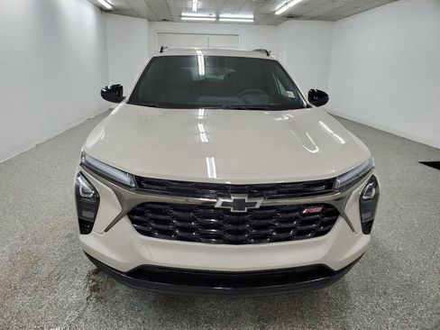 New 2026 Chevrolet Trax RS w/ Driver Confidence Package image 2