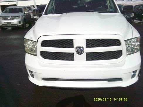 Used 2015 RAM 1500 Express image 2