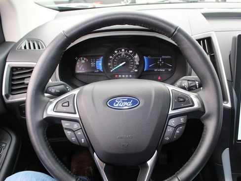 Used 2024 Ford Edge SEL image 22