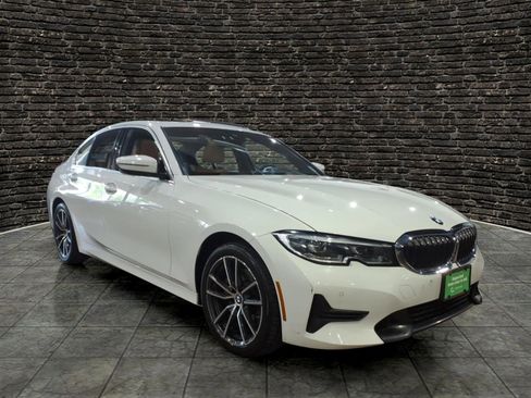 Used 2021 BMW 330i xDrive Sedan w/ Premium Package AWD/4WD image 1