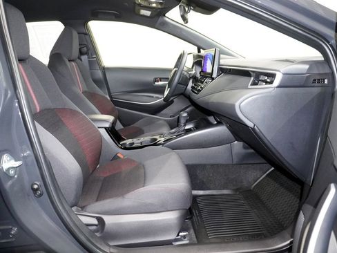 Used 2024 Toyota Corolla SE FWD image 12