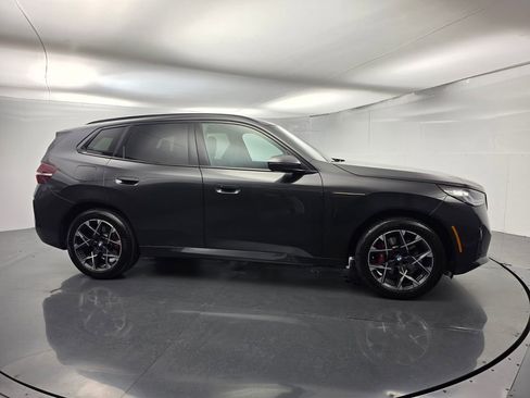 Used 2025 BMW X3 xDrive30i AWD/4WD image 3