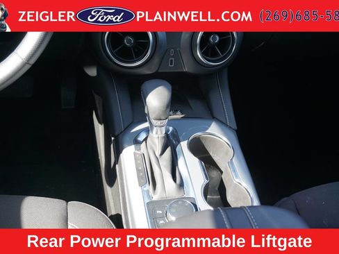 Used 2024 Chevrolet Blazer LT w/ Convenience Package AWD/4WD image 16