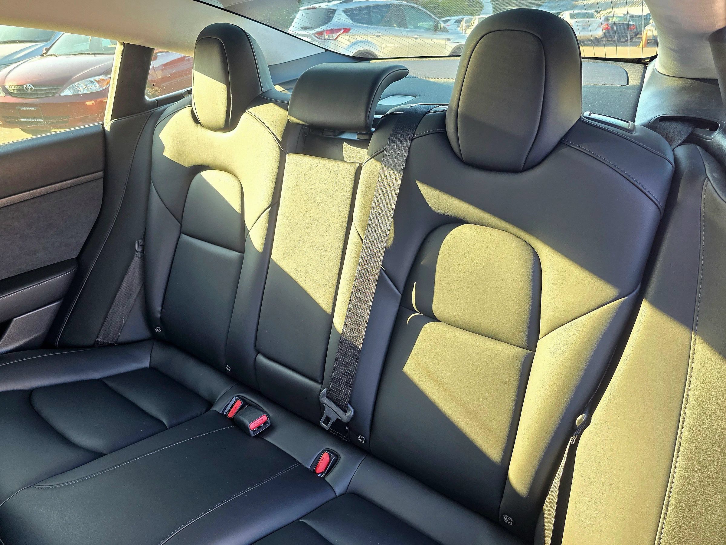 Used 2020 Tesla Model 3 Standard Range Plus RWD image 49