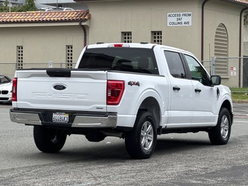 Used 2021 Ford F150 XLT image 4