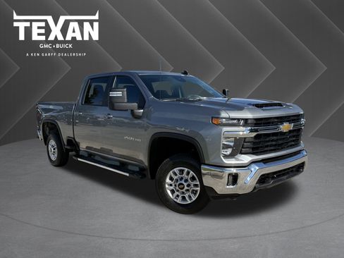 Used 2025 Chevrolet Silverado 2500 LT w/ Convenience Package image 1