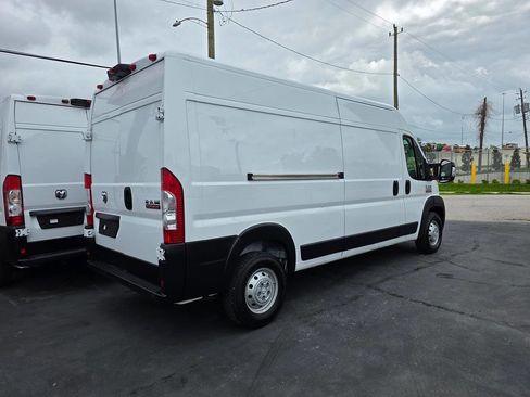 Used 2020 RAM ProMaster 2500 w/ Interior Convenience Group FWD image 6