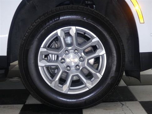 Used 2025 Chevrolet Tahoe LT AWD/4WD image 37