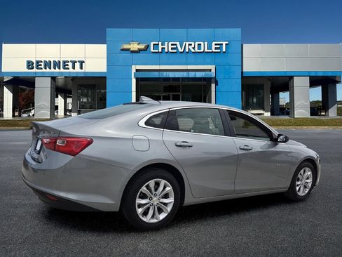 Used 2024 Chevrolet Malibu LT FWD image 6