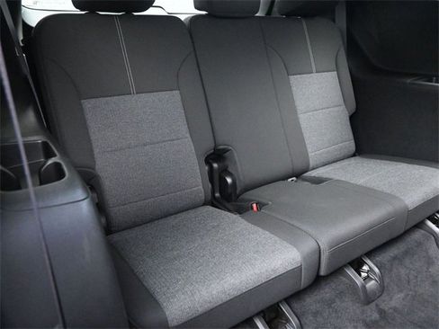 Certified 2025 GMC Acadia Elevation image 18