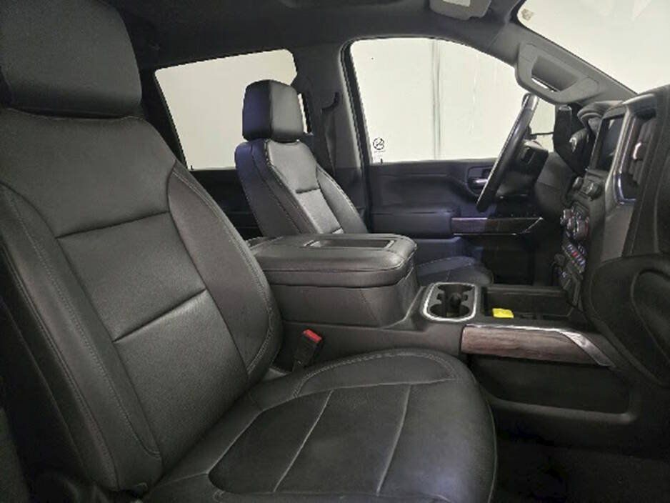 Used 2022 Chevrolet Silverado 2500 LTZ w/ LTZ Plus Package AWD/4WD image 17