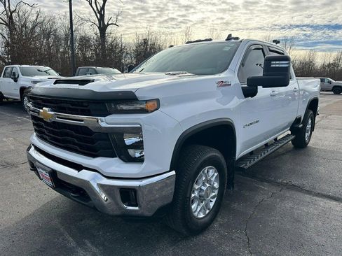 Used 2024 Chevrolet Silverado 2500 LT w/ All Star Edition image 8