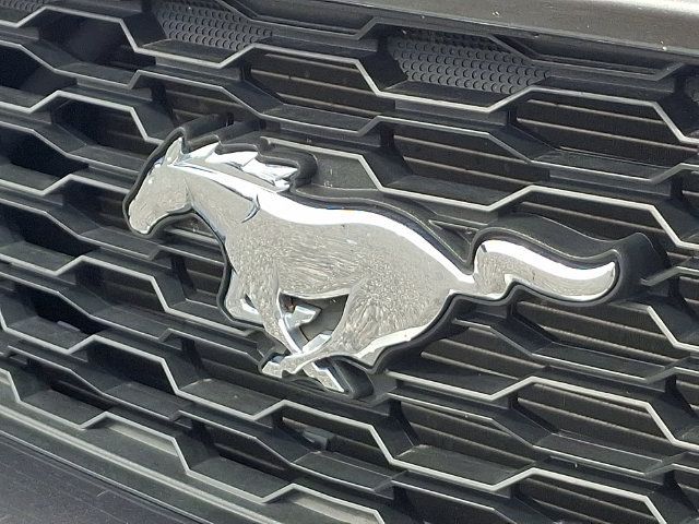 Used 2017 Ford Mustang Premium RWD image 31