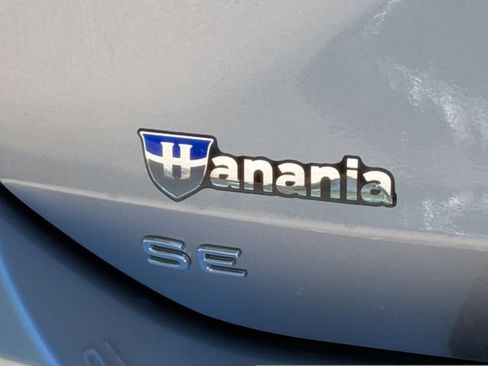 New 2026 Volkswagen Tiguan SE FWD image 12