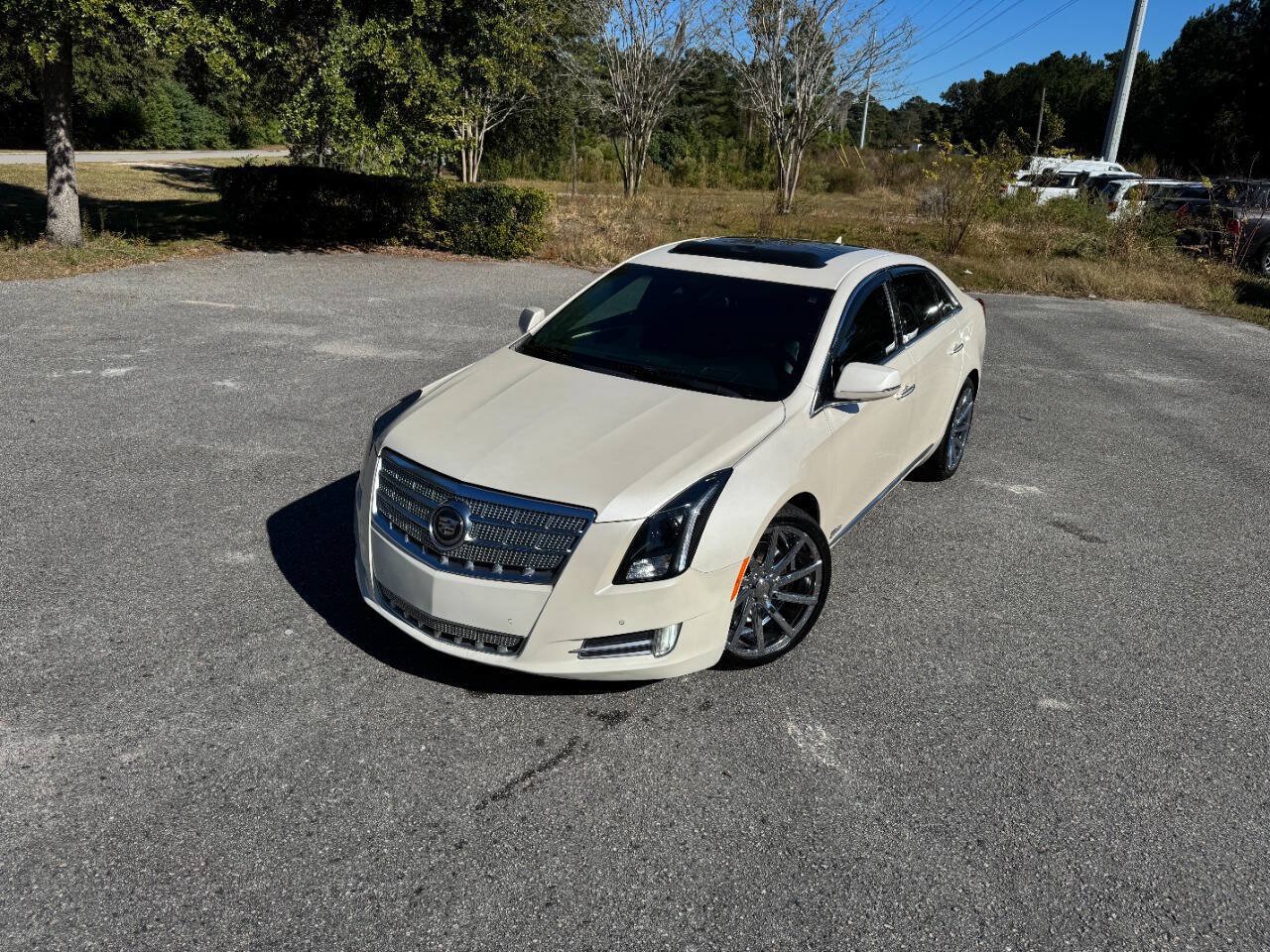 Used 2013 Cadillac XTS Platinum w/ Driver Assist Package AWD/4WD image 28