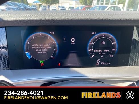 New 2025 Volkswagen Tiguan SE image 32