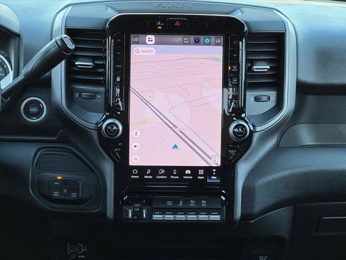 New 2026 RAM 2500 Tradesman AWD/4WD image 13
