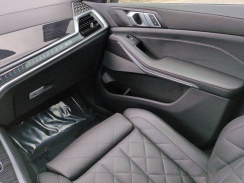 Used 2026 BMW X5 xDrive50e w/ M Sport Package AWD/4WD image 17