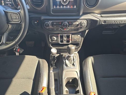 Used 2020 Jeep Wrangler Unlimited Sport AWD/4WD image 9