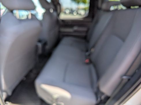 Used 2024 Toyota Tacoma SR w/ SR Upgrade Package AWD/4WD image 18