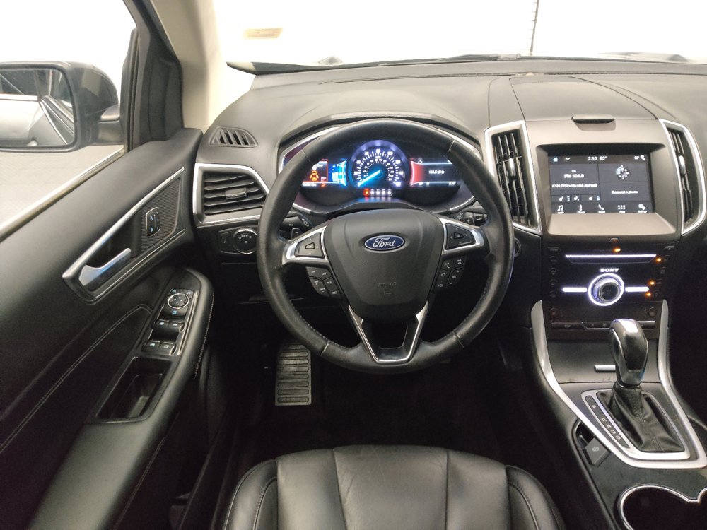 Used 2018 Ford Edge Titanium w/ Cold Weather Package AWD/4WD image 22