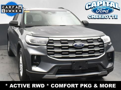 Used 2025 Ford Explorer Active w/ Active Comfort Package image 2