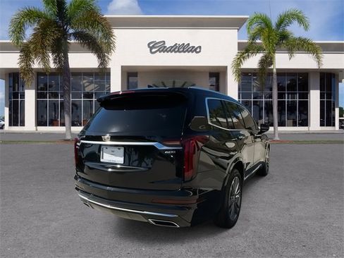 Certified 2023 Cadillac XT6 Premium Luxury image 13
