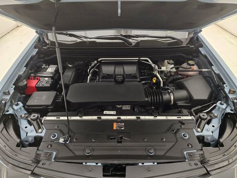 New 2025 Chevrolet Colorado LT w/ LT Convenience Package image 27