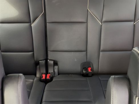 Used 2023 Cadillac Escalade Premium Luxury Platinum image 32