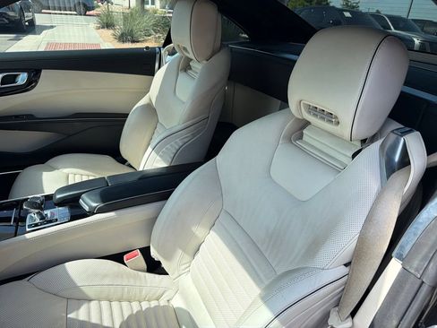Used 2015 Mercedes-Benz SL 550 image 17