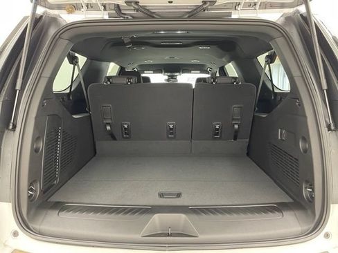New 2026 Chevrolet Suburban LS AWD/4WD image 13