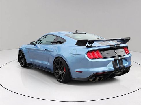 Used 2022 Ford Mustang Shelby GT500 w/ Carbon Fiber Track Pack image 4