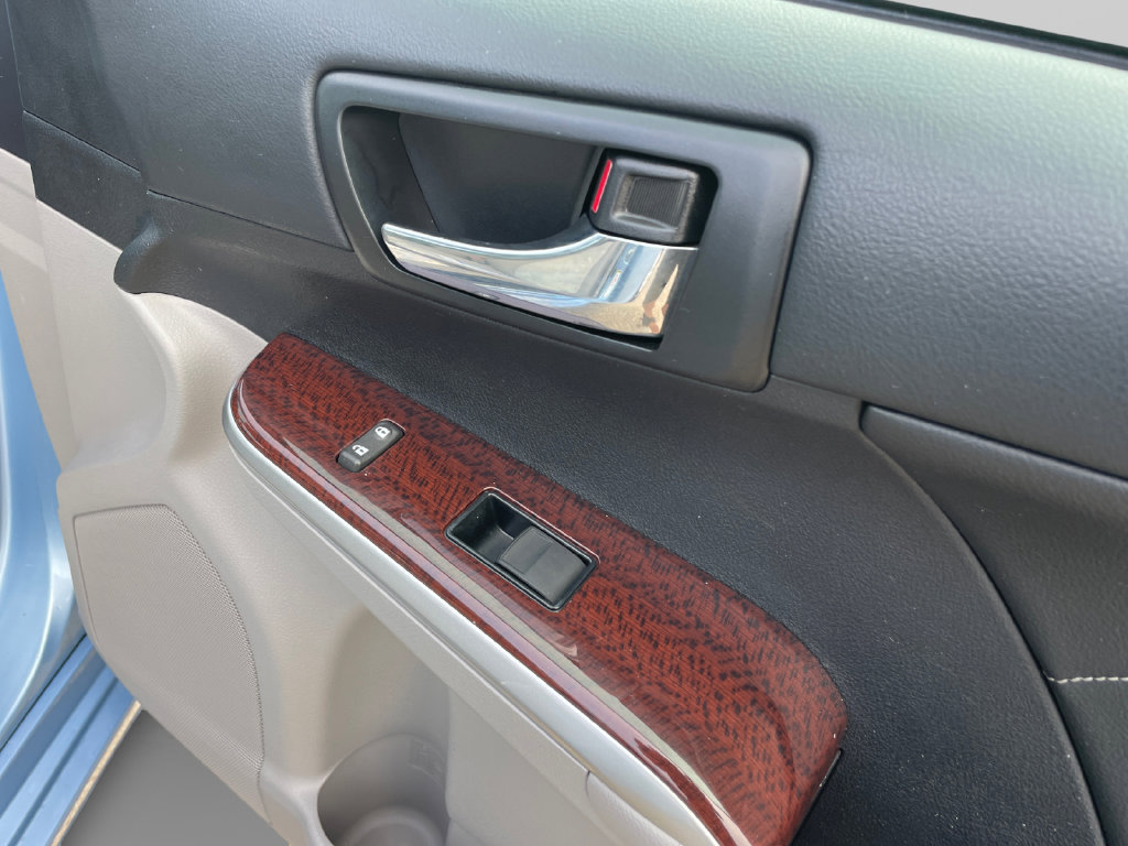 Used 2013 Toyota Camry XLE FWD image 13