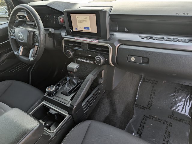 Used 2025 Toyota Tacoma TRD Sport AWD/4WD image 31