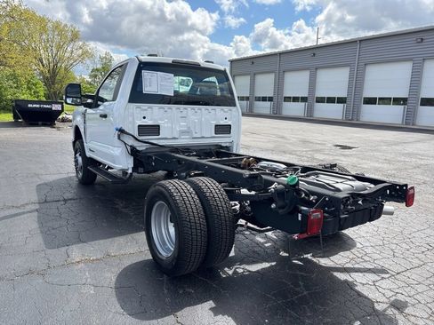Used 2025 Ford F350 XL w/ XL Chrome Package AWD/4WD image 3