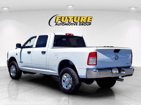 Used 2022 RAM 2500 Tradesman w/ Chrome Appearance Group AWD/4WD image 6