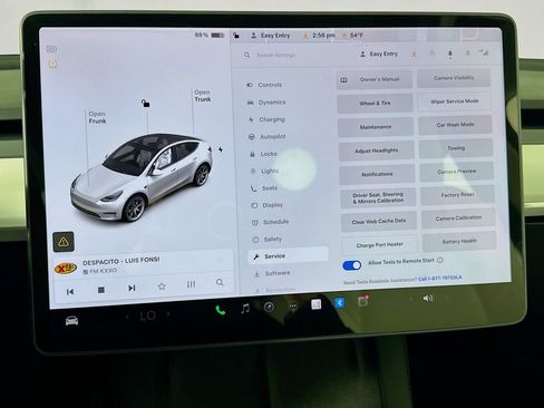 Used 2021 Tesla Model Y Long Range AWD/4WD image 43