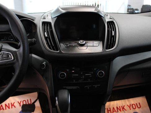 Used 2019 Ford Escape SE AWD/4WD image 17