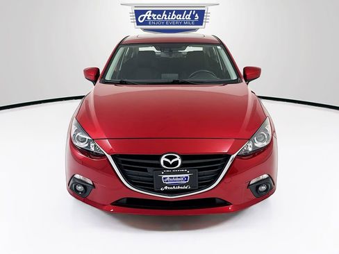 Used 2016 MAZDA MAZDA3 i Touring w/ Popular Equipment Package FWD image 2