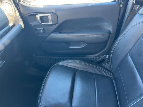 Used 2022 Jeep Wrangler Unlimited Sahara w/ LED Lighting Group image 21