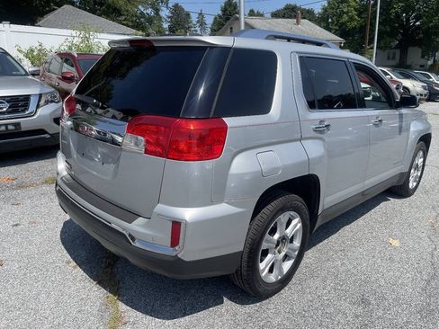 Used 2017 GMC Terrain SLT w/ Driver Alert Package I FWD image 5