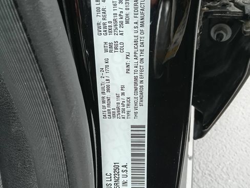 Used 2024 RAM 1500 Laramie AWD/4WD image 29