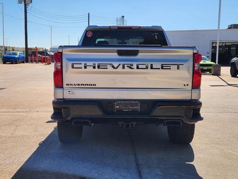 Certified 2021 Chevrolet Silverado 1500 LT Trail Boss image 6