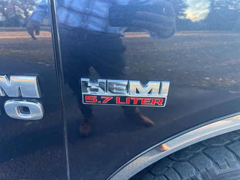 Used 2017 RAM 1500 Classic SLT image 27