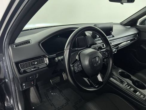 Used 2024 Honda Civic Sport image 10
