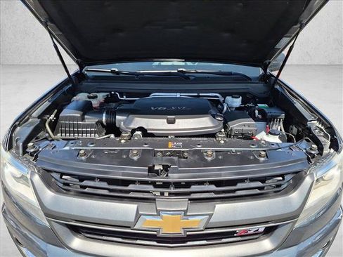 Used 2018 Chevrolet Colorado Z71 RWD image 21
