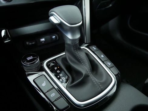 New 2026 Kia Seltos S image 32