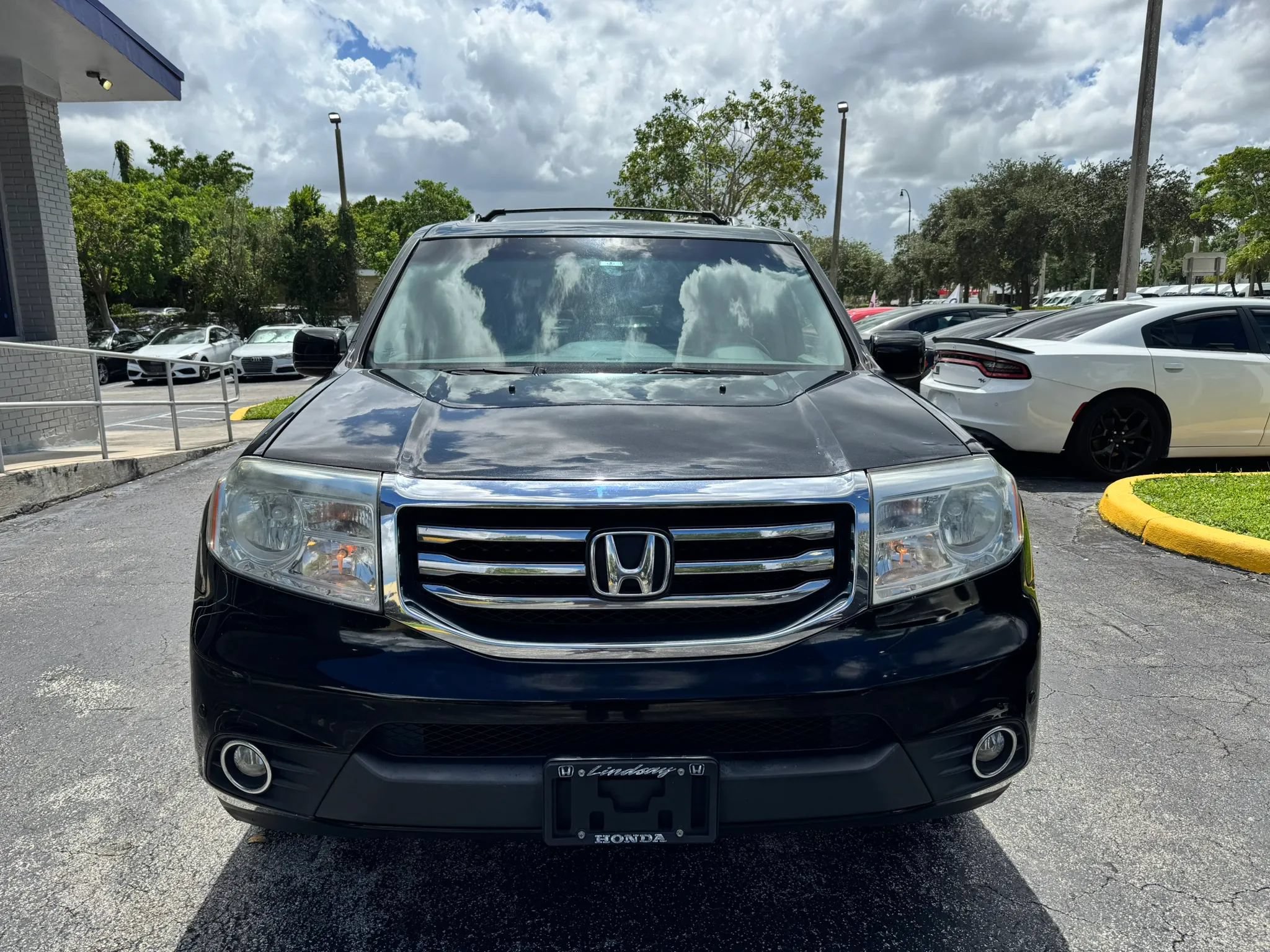 Used 2015 Honda Pilot Touring image 4