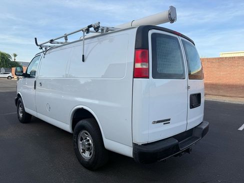 Used 2013 Chevrolet Express 2500 image 5